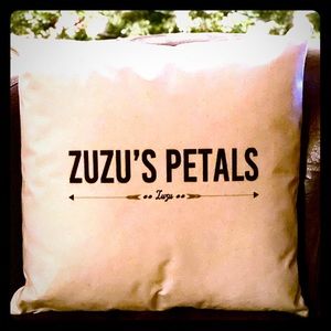 “It’s a Wonderful Life” Throw Pillow